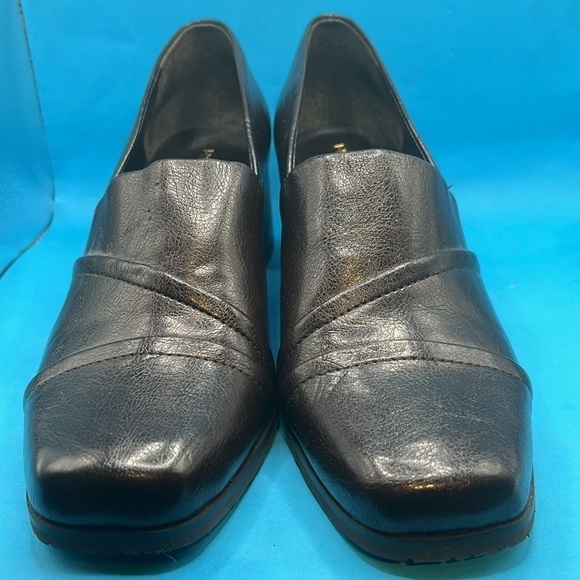 Franco Sarto Heels Womens 7 M Rodeo Square Toe Pumps Brown Faux Leather Slip On - Picture 2 of 9